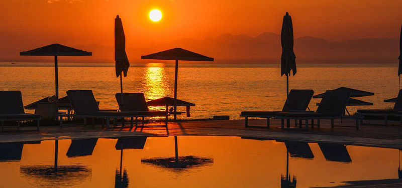 Comment savoir si un parasol est anti-UV ?