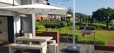 Comment choisir un parasol déporté ?