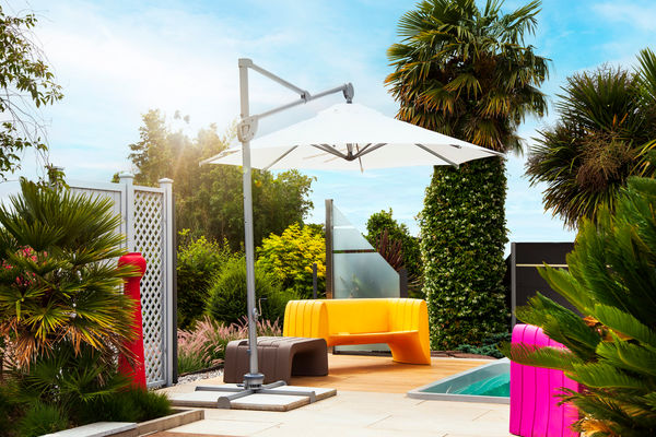 Parasol Hélios - Rond Notre nouveau parasol déporté et inclinable rond